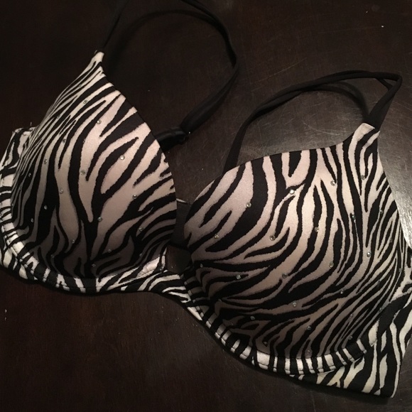 🛍Victoria's Secret very sexy sparkle push up!!!🛍