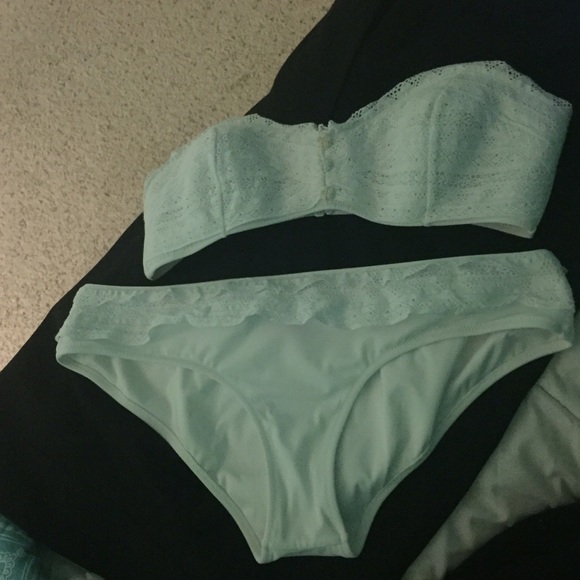 White Victoria's secret bikini