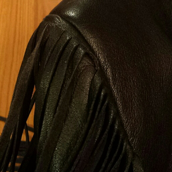 Real leather crop fringe jacket, size S/M - Picture 3 of 4