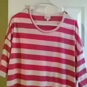Lularoe Irma Tunic small S pink and white