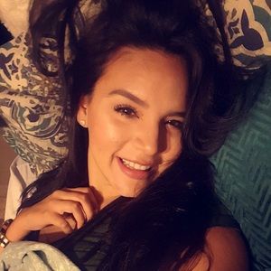 Meet your Posher, Mariana