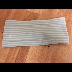 Grey and white lululemon headband