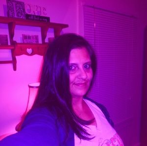 Meet your Posher, Michele