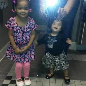 Meet your Posher, Corina