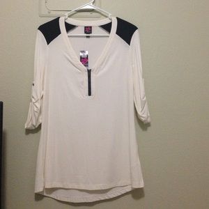 **BOGO** Tunic Bebe Never Worn