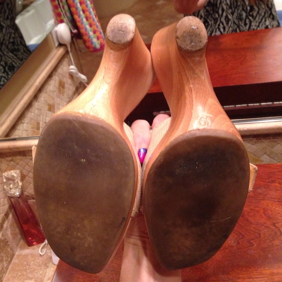 Authentic Casadei wood and canvas platform miles! - Picture 3 of 3