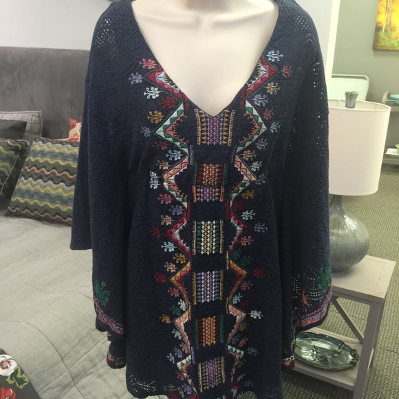 Judith March, Size L, NWT
