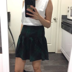 TOMMY HILFIGER SKIRT (girls large)🔴 FINAL PRICE🔴