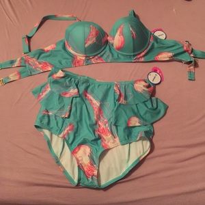 REDUCED 1 HR ONLY Adorable jelly fish swimsuit
