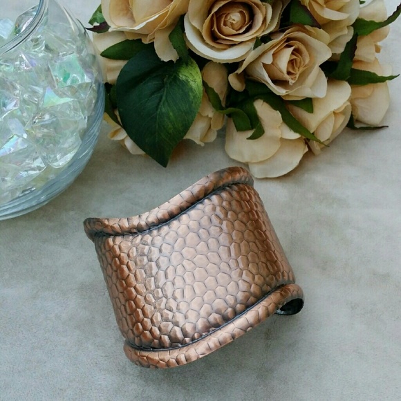 Jewelry - Copper color cuff bracelet