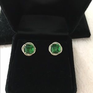 Emerald stud earrings