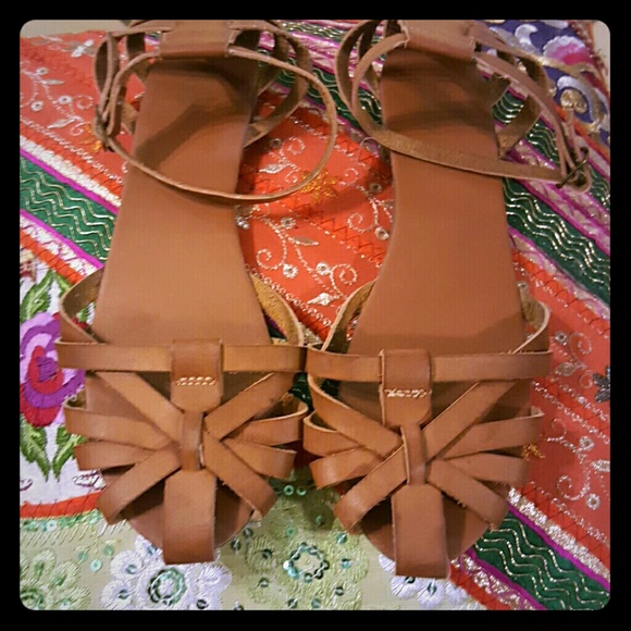 Broen Sandals Size 8