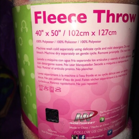 Minnie Mouse fleece blanket - Picture 2 of 2