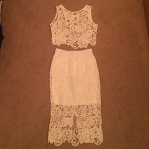 NEW/NEVER WORN Two piece lace dress