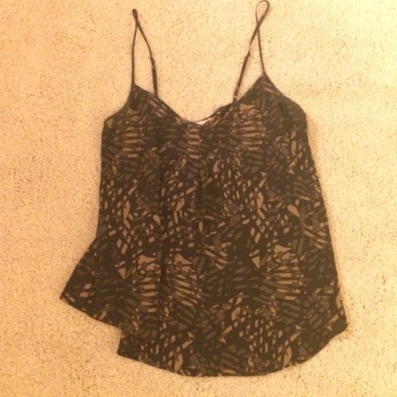 Print/ camo tank