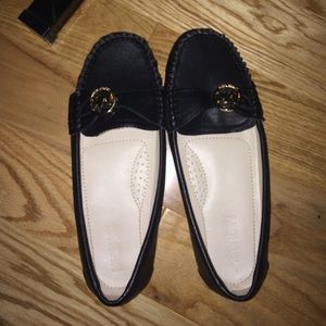 Micheal kors flats
