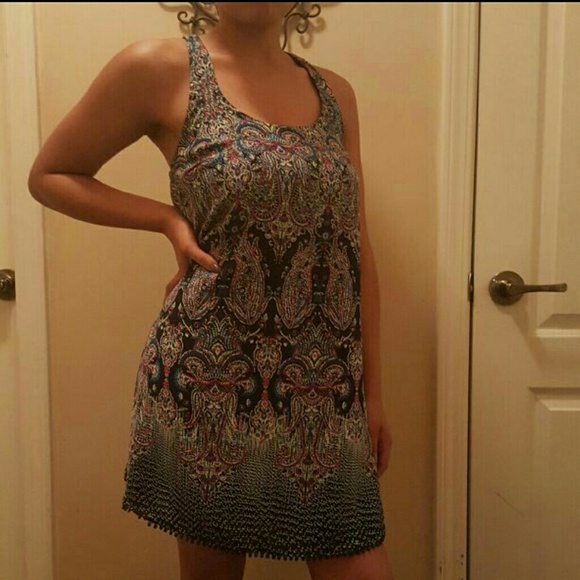 Spring dress - Picture 4 of 4