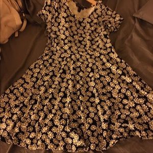 Daisy Print Dress