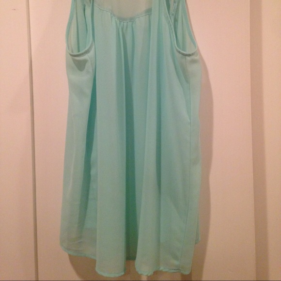 Tiffany colored tank shirt with stones - Picture 4 of 4