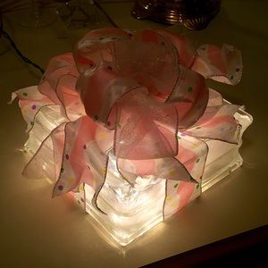 Seasonal light decoration