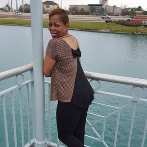 Meet your Posher, Erma