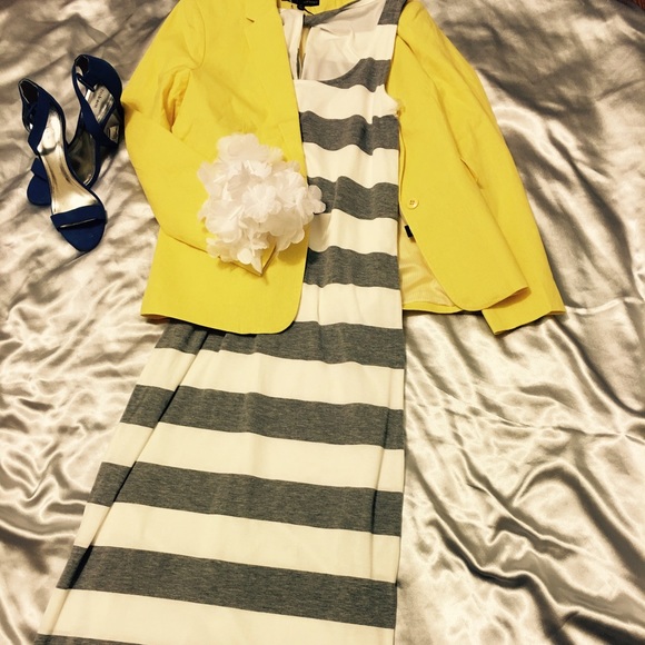 SOLD! Thyme and Honey MaXi Dress - Picture 2 of 4