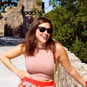 Meet your Posher, Haley