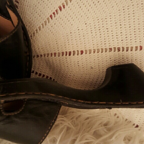 Born sandals - Picture 2 of 4