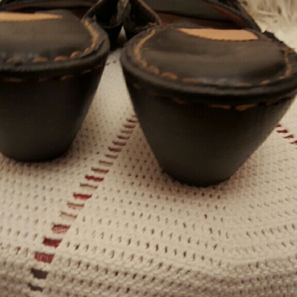 Born sandals - Picture 3 of 4