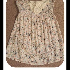 💚💛strapless summer top!