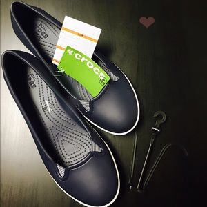 💯new with tag Size11 Crocs citilane flat shoes