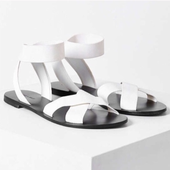 urban outfitters white sandals