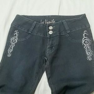 New! Colombian Jeans