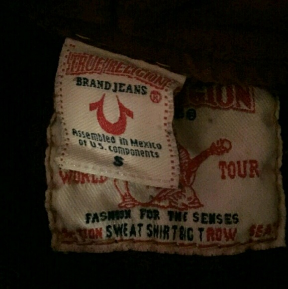 True Religion - Picture 2 of 3