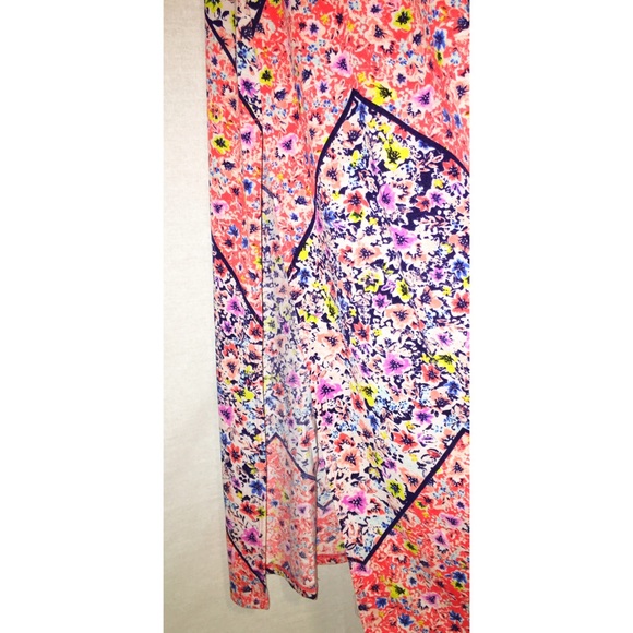 Maxi Dress - Picture 3 of 4