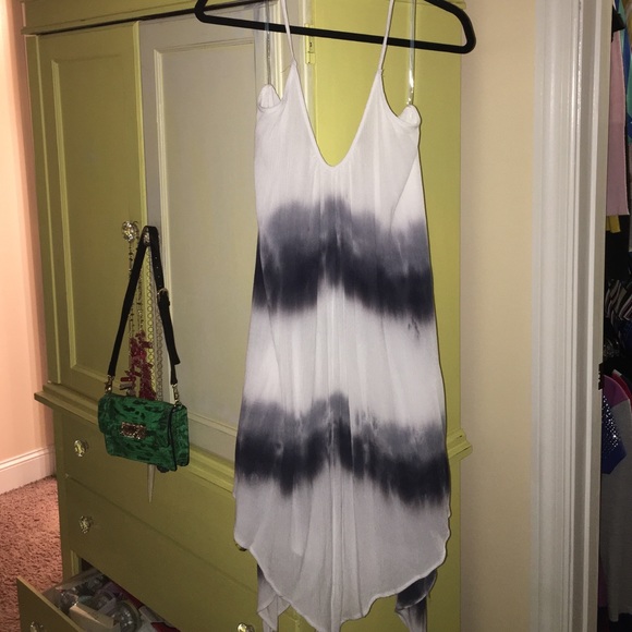 NWT Mona B dress Size Large