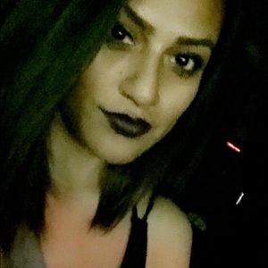 Meet your Posher, Fabiola