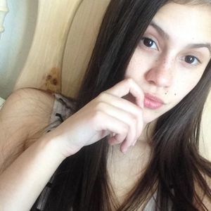 Meet your Posher, Alexusa