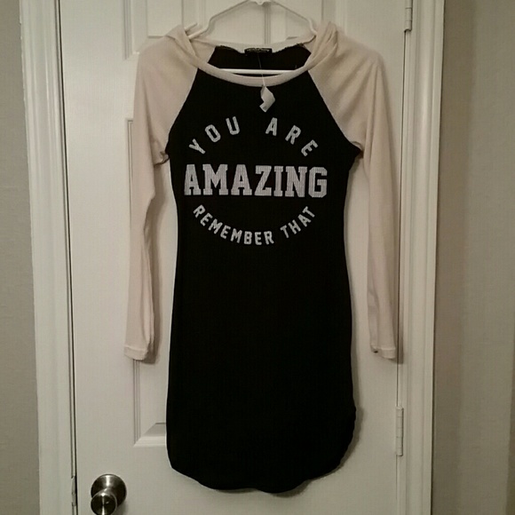 Graphics hooded dress