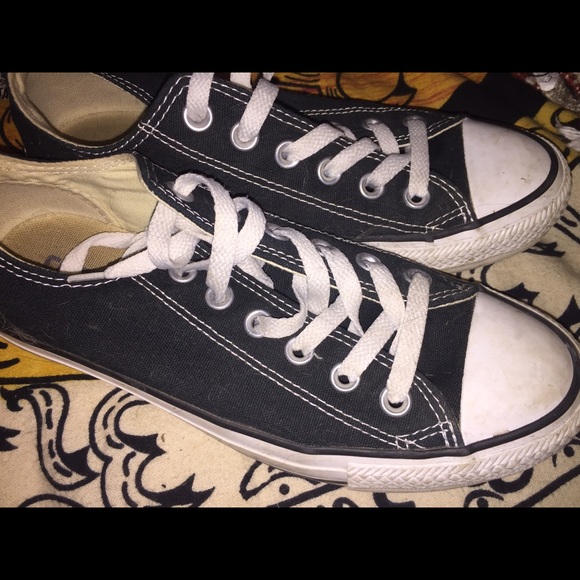 black converse