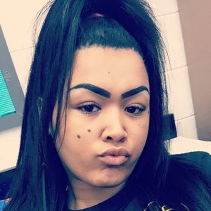 Meet your Posher, Daria