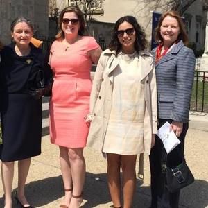 Meet your Posher, Julia