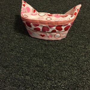 Meet your Posher, Phillis