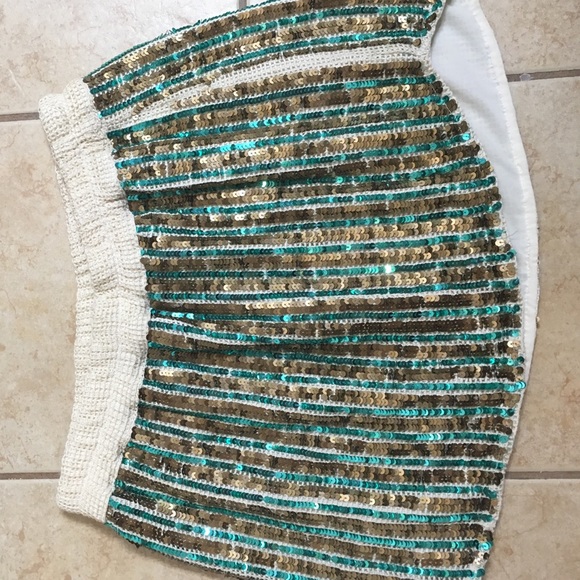 Chloe Oliver sequined skirt- Nadia track mini - Picture 4 of 4