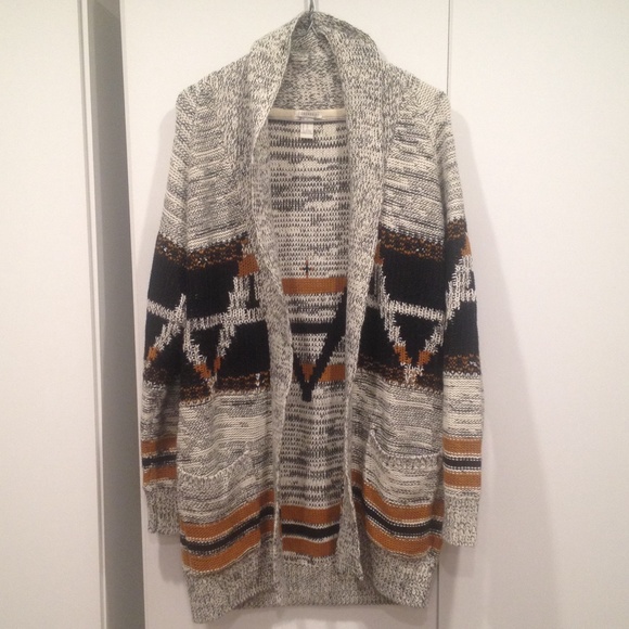 Forever 21 - size M - long cardigan sweater