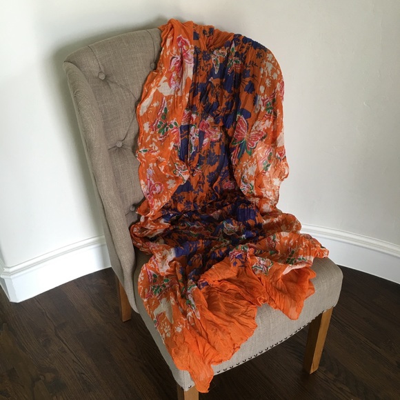 Francesca's Orange Butterflies Scarf - Picture 3 of 4
