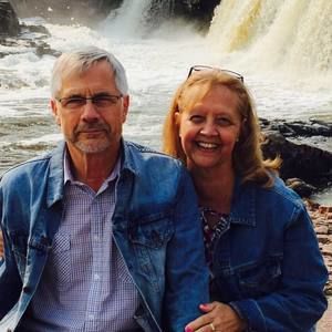 Meet your Posher, Linda