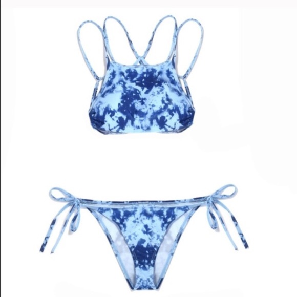 Blue tie-dye bikini set