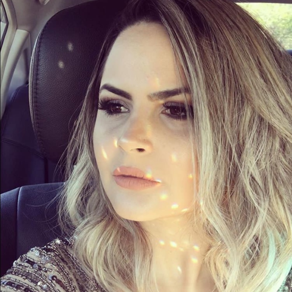 Meet your Posher, Kelly