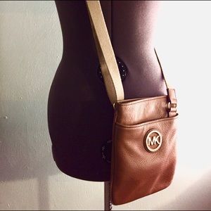 MICHAEL KORS Fulton Leather Crossbody Shoulder Bag